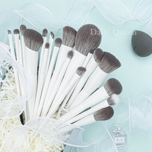 Daily Queen & Mor-phe 19 pièces Pinceaux de maquillage pour fond de teint et <span class=keywords><strong>fard</strong></span> à joues à poils nano et manche blanc, Haute qualité et sensation luxueuse, Logo personnalisé - Product Image 4