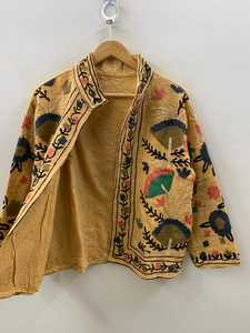 เสื้อแจ็คเก็ตซูซานีผ้าฝ้ายผสมสีเหลืองทำมือ ปักลายดอกไม้ สำหรับผู้หญิง - Product Image 3