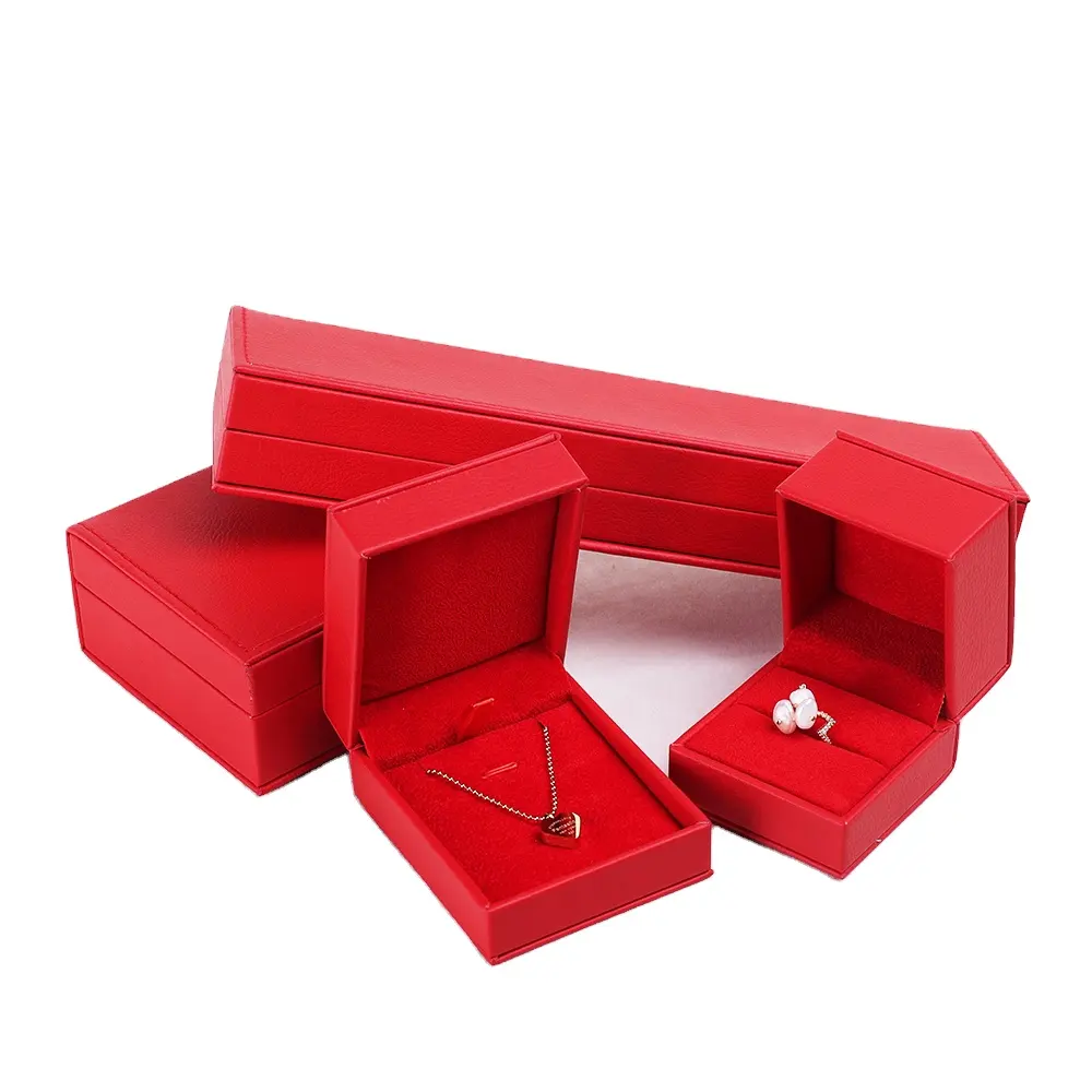 Роскошная искусственная кожа ювелирные изделия Подарочная коробка оптовая продажа красный кулон чехол романтическое обручальное кольцо упаковка ожерелье ювелирные изделия коробки