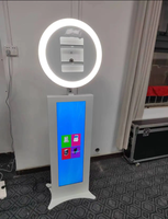 Photomaton compatible iPad et appareil photo, très vendu, avec écran LCD, anneau lumineux LED RGB et contrôle tactile pour diverses situations