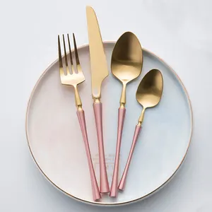 على نطاق واسع إنتاج الذهب 304 الفولاذ أدوات مائدة من الفولاذ مجموعة الغربي طقم سكاكين ذهبية الزفاف الفولاذ المقاوم للصدأ أدوات المائدة