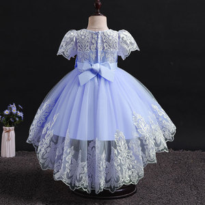 Vêtements pour bébé <span class=keywords><strong>Robe</strong></span> de baptême à manches volantées en dentelle avec nœud papillon pour fête d'anniversaire Doublure en coton Robes de princesse 4 couches pour bébé fille - Product Image 3