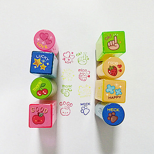 Offre Spéciale : Kit de Tampons de Récompense en Plastique pour Enfants avec Tampon Encreur Coloré et Étui – Jouet Éducatif, Kit de Tampons de Commentaires pour Enseignants – Vente en Gros Usine - Product Image 3