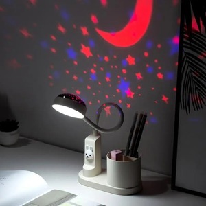 Lámpara de escritorio de astronauta, proyector de luz nocturna para decoración del hogar y dormitorio, regalo, lámparas de mesa, protección ocular, luz de aprendizaje para estudiantes - Product Image 3