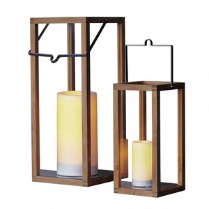 Lanterne à bougie en bois rustique faite à la main avec impression personnalisable et panneaux en verre pour la décoration intérieure/extérieure - Product Image 2