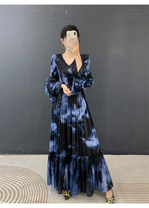 Vestido plisado Miyake estilo oficina 2026 con cuello redondo, manga trompeta, cintura fruncida y estampado, ropa occidental para mujer al por mayor - Product Image 6