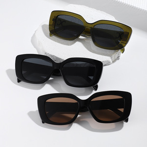 Women's Sunglasses <b>Large</b> <b>Frame</b> UV400 Protection PC Material Face Slimming Driving Sun Glasses - Product Image 4