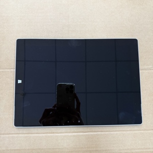 Tablet Microsoft Surface 3 con Pantalla Táctil Intel x7 Z8700, 2G/4G RAM, 32G/64G/128G SSD, Completa con Caja Original - Product Image 1