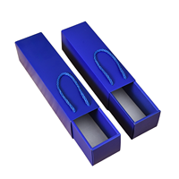 Boîte à tiroir portable de luxe bleu roi personnalisable avec doublure en éponge et corde, boîte cadeau coulissante en carton avec pelliculage mat