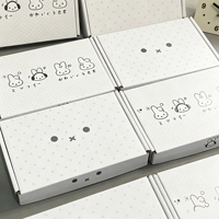 Boîte d'emballage en papier style japonais avec imprimé lapin noir et blanc, motif avion, simple, à pois et étoiles, pour cadeaux