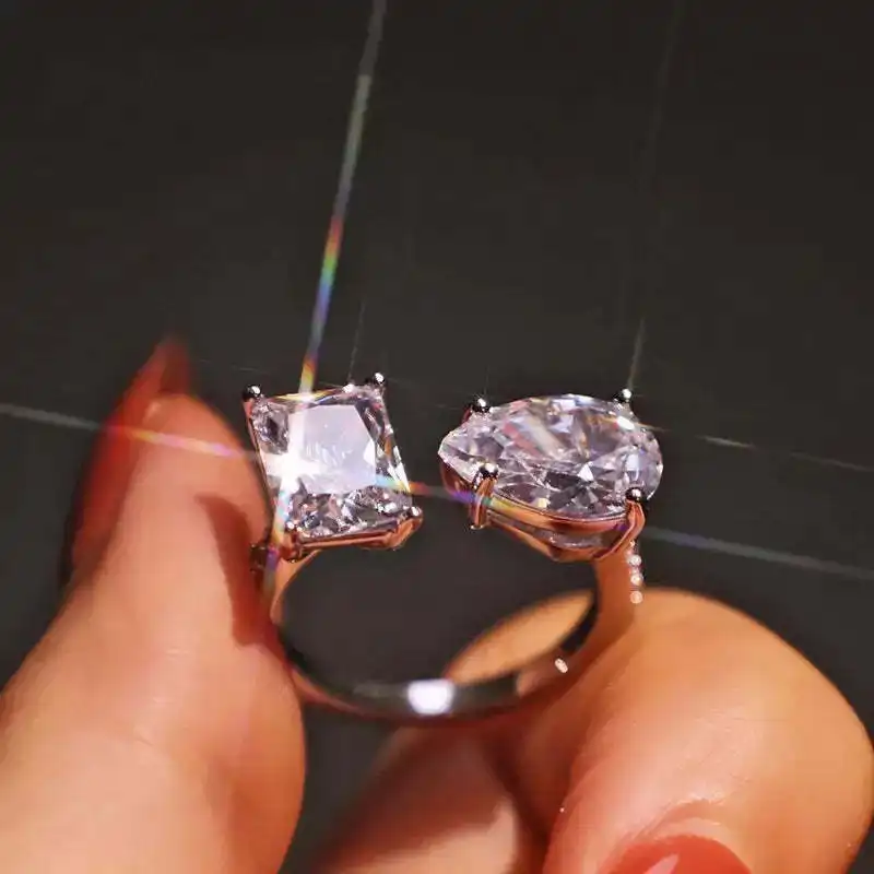 스털링 실버 925tiktok 인기 Kardashian 가족 제나 같은 다이아몬드 반지 컬러 지르코늄 럭셔리 대형 다이아몬드 반지