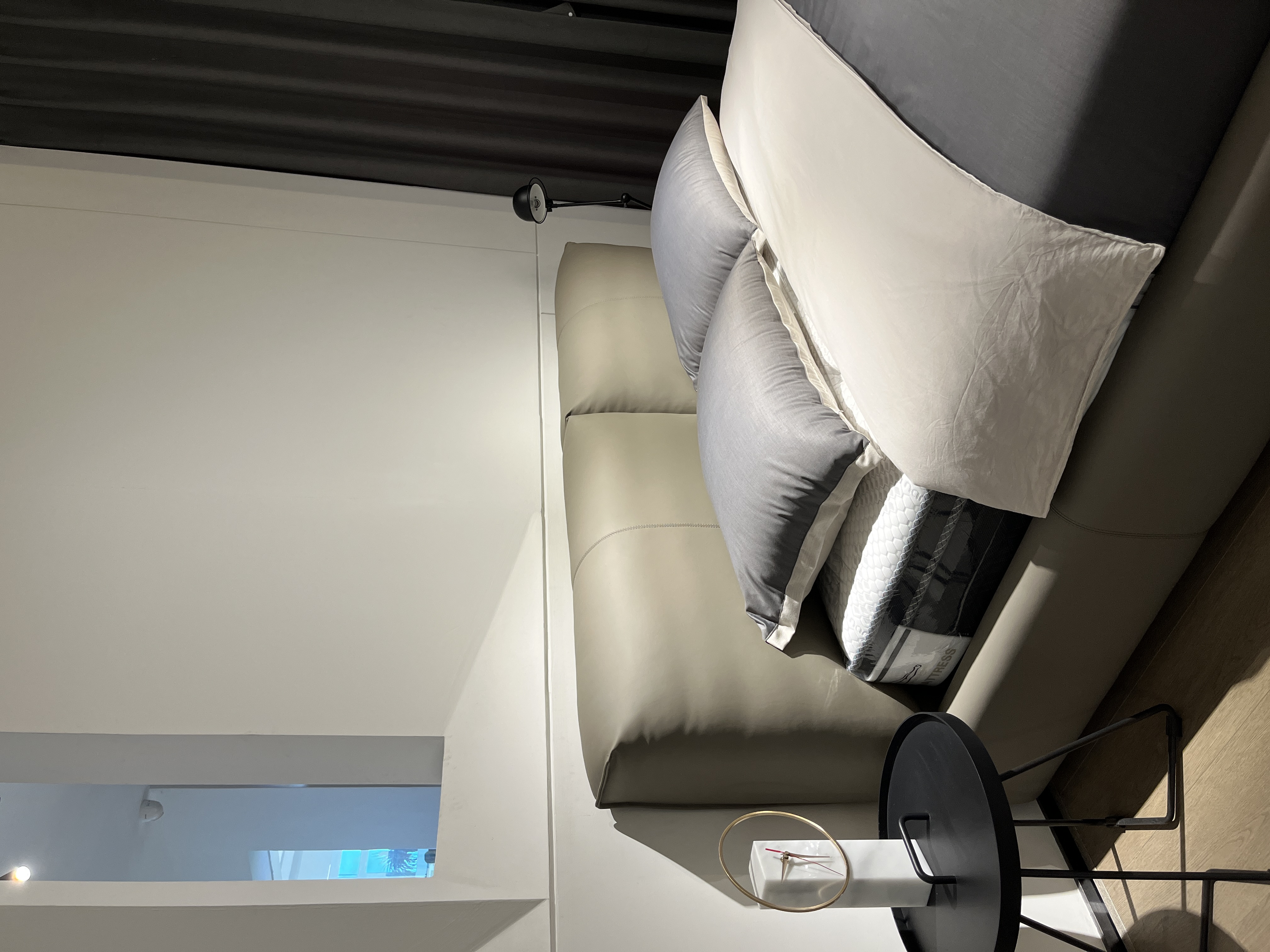 beds italian queen size