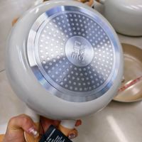 Juego de Ollas UCC de Aluminio Esférico con Inducción, Antiadherente, de 9 Piezas, con Tapas de Vidrio Aptas para Horno, para Exportación