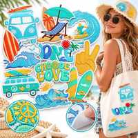 Patch brodé thermocollant ou à coudre sur le thème du surf, de la plage, du surfboard, de la vague, du camping-car, du signe de la paix et du style hippie, pour la vente en gros