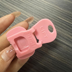 Abrelatas Manual Portátil Multifuncional Ecológico de Plástico Plano, Protector de Latas de Bebidas de Estilo Moderno, Tapa Antiderrames - Product Image 6