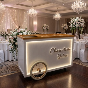 Carrito <span class=keywords><strong>de</strong></span> Comida Móvil Plegable Personalizable <span class=keywords><strong>de</strong></span> Hierro y Madera con Base <span class=keywords><strong>de</strong></span> 4 Ruedas para Servicios <span class=keywords><strong>de</strong></span> Catering Comercial y Aplicaciones <span class=keywords><strong>de</strong></span> Venta Minorista - Product Image 2
