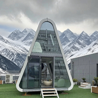 Maison triangulaire préfabriquée de luxe petite maison modulaire à capsule avec double couche à vendre