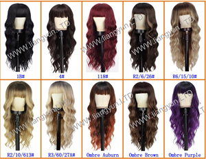 Offres Chaudes Perruques de 26 Pouces Brun Mélangé Blond avec Frange pour Femme, <span class=keywords><strong>Cheveux</strong></span> Ondulés <span class=keywords><strong>Bouclés</strong></span>, Perruques en Fibre Synthétique Résistante à la Chaleur - Product Image 5