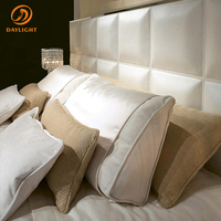 Lit double en tissu de style italien moderne et luxueux DAYLIGHT, personnalisé pour la chambre à coucher