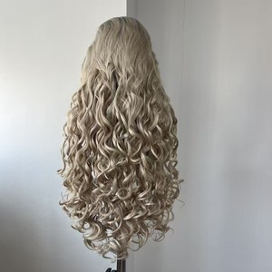 Peluca Sintética con Frente de Encaje sin Pegamento, Resistente al Calor, Lacia y Sedosa, Color Marrón Claro, Estilo Celebridad, para Cosplay - Product Image 3