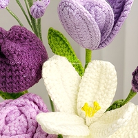 Bouquet de fleurs artificielles en coton fait main au crochet – Tulipes, roses, lavande – Fleurs réalistes en fil tissé pour la maison, la fête des Mères, Noël