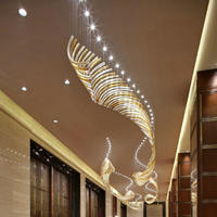 Décoration de couloir d'hôtel BGST, lustre en verre soufflé à la main de luxe, luminaire suspendu moderne long pour plafond haut