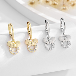 Sélection transfrontalière à la mode dessin animé Mickey <span class=keywords><strong>Minnie</strong></span> nœud papillon Zircon boucles <span class=keywords><strong>d</strong></span>'oreilles en laiton polyvalent haut de gamme sensation plaqué or 14 carats - Product Image 1