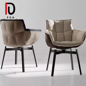 <span class=keywords><strong>Chaise</strong></span> moderne de meubles de maison de haute qualité rembourrée en similicuir avec cadre en acier noir Salle à manger Hôtel Restaurant - Product Image 2