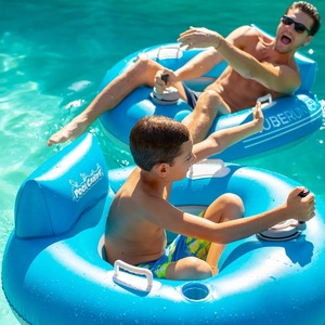 Bouée gonflable électrique PoolCandy Tuberunner bleue 114 cm, flotteur de piscine inclinable avec moteur à hélice pour adultes - Product Image 2