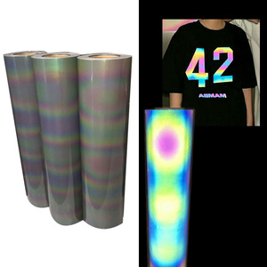 Olografica arcobaleno colorato cromatica riflettente stampa di scambio di calore termico rotolo di pellicola del vinile foglio per t shirt t-shirt abbigliamento - Product Image 3