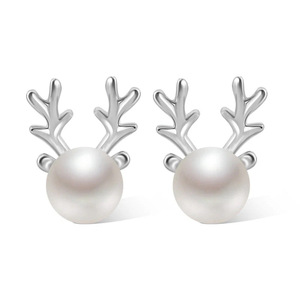 Eleganti Orecchini a Perno con Corna di Cervo, Stile Natalizio, Gioielli da Donna alla Moda, per Uso Quotidiano, Regalo Chic - Product Image 1