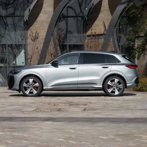 Chine <span class=keywords><strong>Audi</strong></span> Q5L 40/45 TFSI essence moyen SUV 2.0T 7-DCT AWD 5 portes 5 sièges à <span class=keywords><strong>la</strong></span> main gauche de <span class=keywords><strong>la</strong></span> voiture d'occasion à vendre - Product Image 3