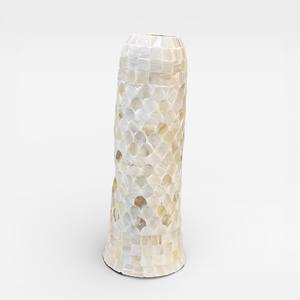 Vase de table élégant en nacre, porte-fleurs décoratif, pot de fleurs incrusté de coquillages pour une décoration de salon de luxe - Product Image 5