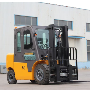 Yüksek Performanslı Arazi Forklifti 2 Ton 3 Ton Benzinli Forklift Çin Hidrolik Forklift Satılık - Product Image 2