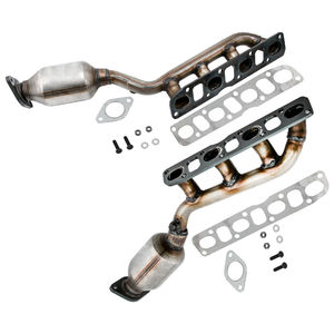 Convertitore Catalitico per Nissan Titan Armada e Infiniti QX56 5.6L 2004-06, Gruppo Collettore di Scarico con Guarnizione - Product Image 1