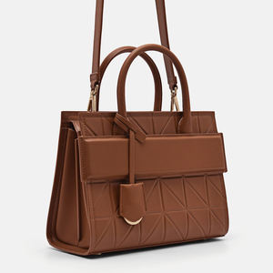 Sacs à main élégants végétaliens de luxe et de marque privée pour femmes Sacs à main de haute qualité pour femmes Sacs fourre-tout personnalisés à motif de diamant - Product Image 2