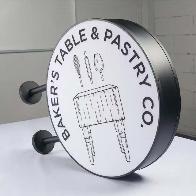 Custom Black Baked Enamel Finish Round Wall Side Mounted Advertising Light Boxes Shop Sign Board
