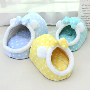 Lit pour animaux de compagnie à pois avec nœud papillon, forme ovale, maison douce pour chats et chatons, nid chaud pour l'automne et l'hiver - Product Image 1