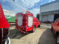 Petit camion de pompiers de brume de l'eau de collecte de Foton 4x4, camion de pompiers de collecte
