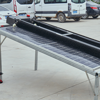 Machine de nettoyage photovoltaïque murale entièrement automatique à double usage, suspendue, pour panneaux, nettoyage humide/sec, portable et télécommandée