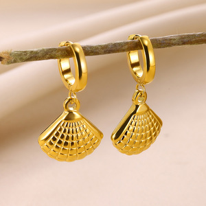 YWXS Fashion18k Pendentif en acier inoxydable en forme d'éventail, série Océan, été, plage, boucles d'oreilles gratuites pour femmes, vente en gros - Product Image 1