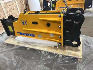 Système de brise-roche de type SB 81 BOX, brise-roche haute performance avec moteur et pompe, poids 1766 kg, avec longue garantie - Product Image 3