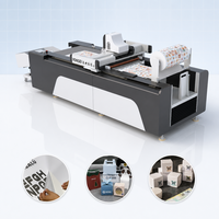 Goede prijs digitale CNC papierdoos vinyl snijplotter met vouwwiel voor de verpakkings- en reclame-industrie