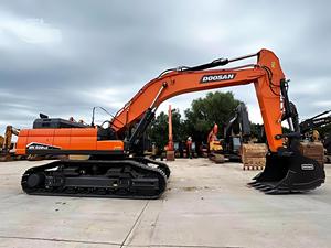 รถขุดตีนตะขาบ DX530LC เครื่องขุดไฮดรอลิกสำหรับงานหนัก เหมาะสำหรับงานขุดดินในเหมืองหินและงานก่อสร้าง - Product Image 3