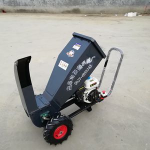 เครื่องย่อยกิ่งไม้แบบพกพา ใช้เครื่องยนต์เบนซิน สำหรับใช้ในสวนผลไม้ - Product Image 1