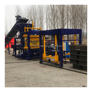 Machine <span class=keywords><strong>de</strong></span> fabrication <span class=keywords><strong>de</strong></span> blocs <span class=keywords><strong>de</strong></span> béton hydraulique entièrement automatique Qt4-15 pour pavés, bordures et briques - Product Image 6