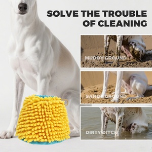 Depurador de patas de perro ergonómico resistente al agua de doble función, herramienta portátil de limpieza y baño de mascotas para una fácil limpieza - Product Image 2