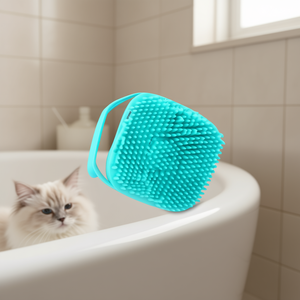 Brosse de toilettage pour animaux de compagnie, poils denses en silicone, conception ergonomique pour chats, accessoire de bain bleu rose, outil de massage durable - Product Image 2