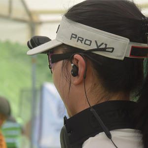 אוזניות טקטיות בלוטות' 5.4 בהתאמה אישית לסיטונאות, NRR 26dB, הגנה אלקטרונית על השמיעה בתוך האוזן לירי - Product Image 5