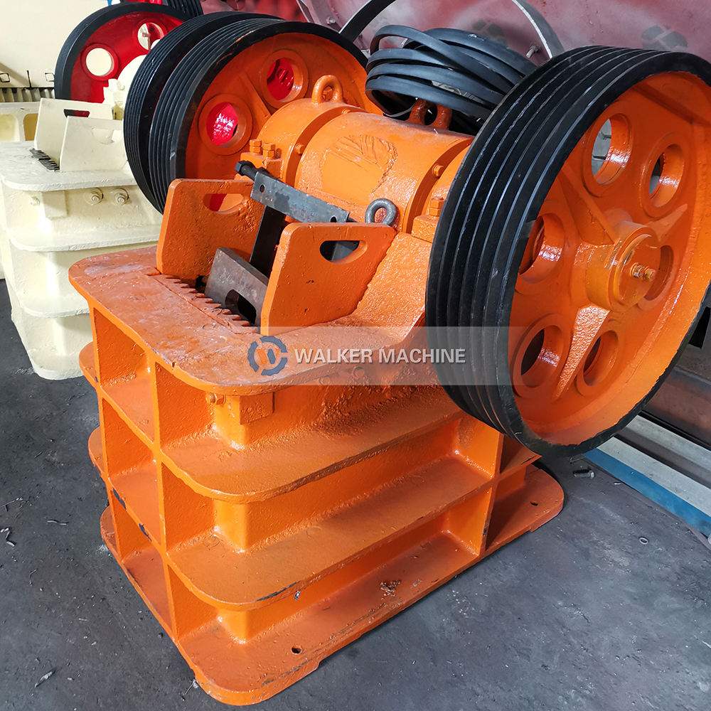 Mir De Cachimbo. Depósitos De Diamantes Indígenas Imagem de Stock - Imagem  de rico, cidade: 251204815, image size:1000x1000